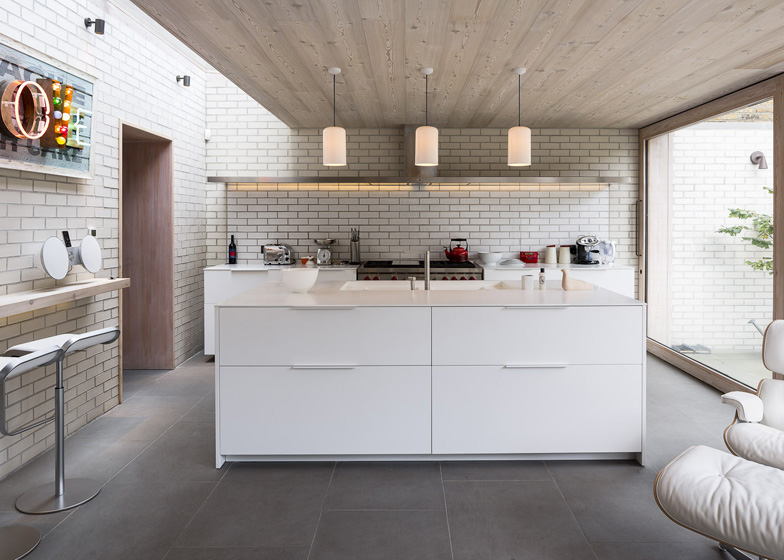 Desain Rumah Minimalis: 19th Century London House Restored In A ...