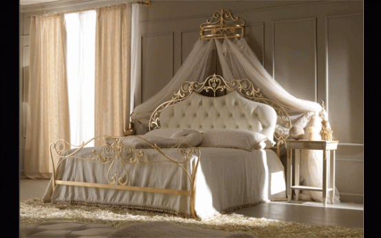 http://www.digsdigs.com/photos/20-luxury-beds-with-traditional-design-4-554x346.gif