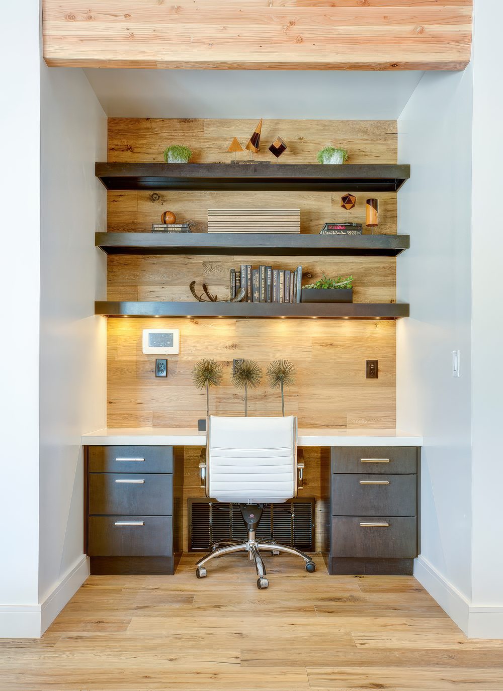 57 Cool Small Home Office Ideas  DigsDigs