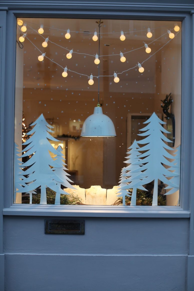 Modern Lighted Christmas Window Decorations 