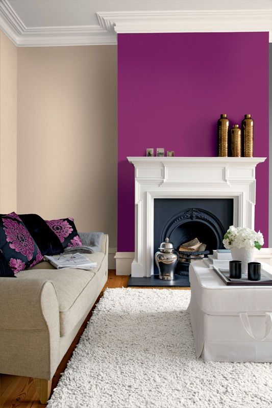 Minimalist Cream And Purple Room 