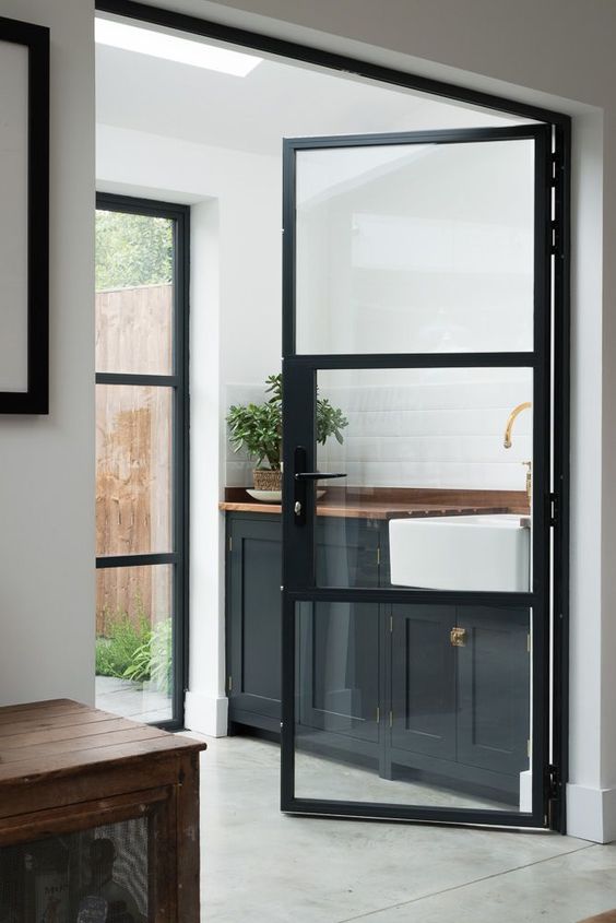 33 Stylish Interior Glass Doors Ideas To Rock - DigsDigs