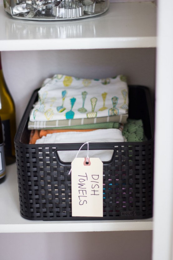 9 Useful Tips To Organize Your Pantry DigsDigs