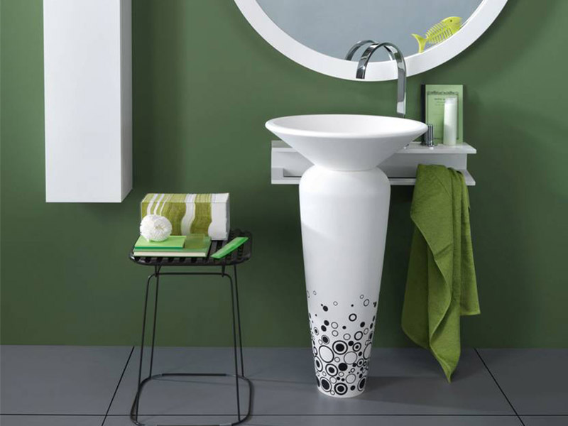 Black And White Pedestal Wash Basin -Milos by Regia DigsDigs