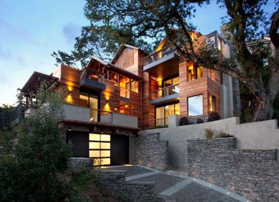 Amazing LEED Home With a Very Vertical Design 