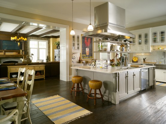 Shingle Style Family Vacantion Retreat House