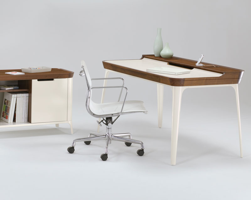 Stylish Work Desk for Modern Home Office from Kaijustudios | DigsDigs