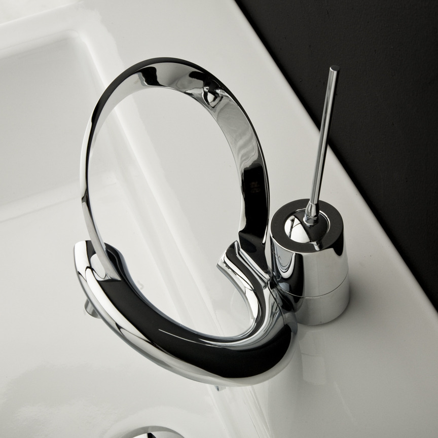Stylish Bathroom Faucets With Curved Levers