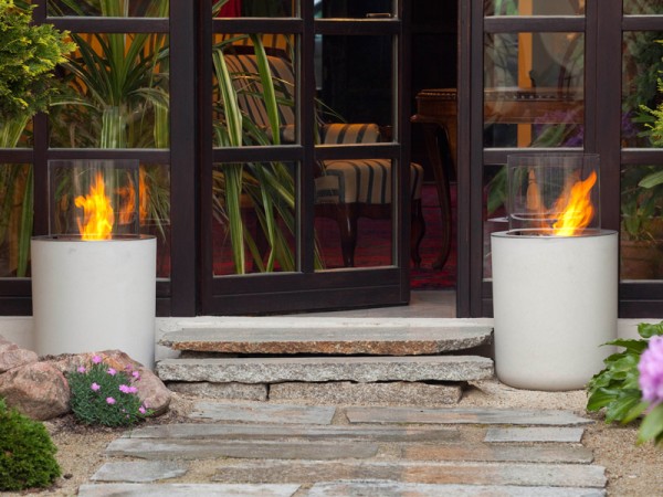 modern outdoor fireplaces the best outdoor decorations digsdigs outdoor decorations 600x450