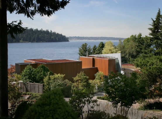 Waterfront House With Numerous Exterior Courtyards And Terraces Waterfront House With Numerous Exterior Courtyards And Terraces