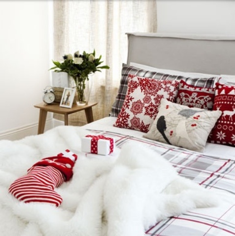 Adorable Christmas Bedroom Decor Ideas