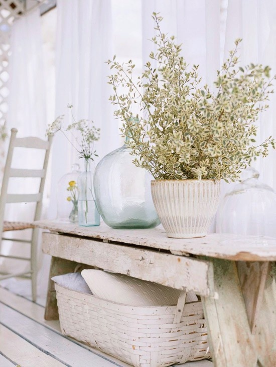 38 Adorable White Washed Furniture Pieces For Shabby Chic And ...