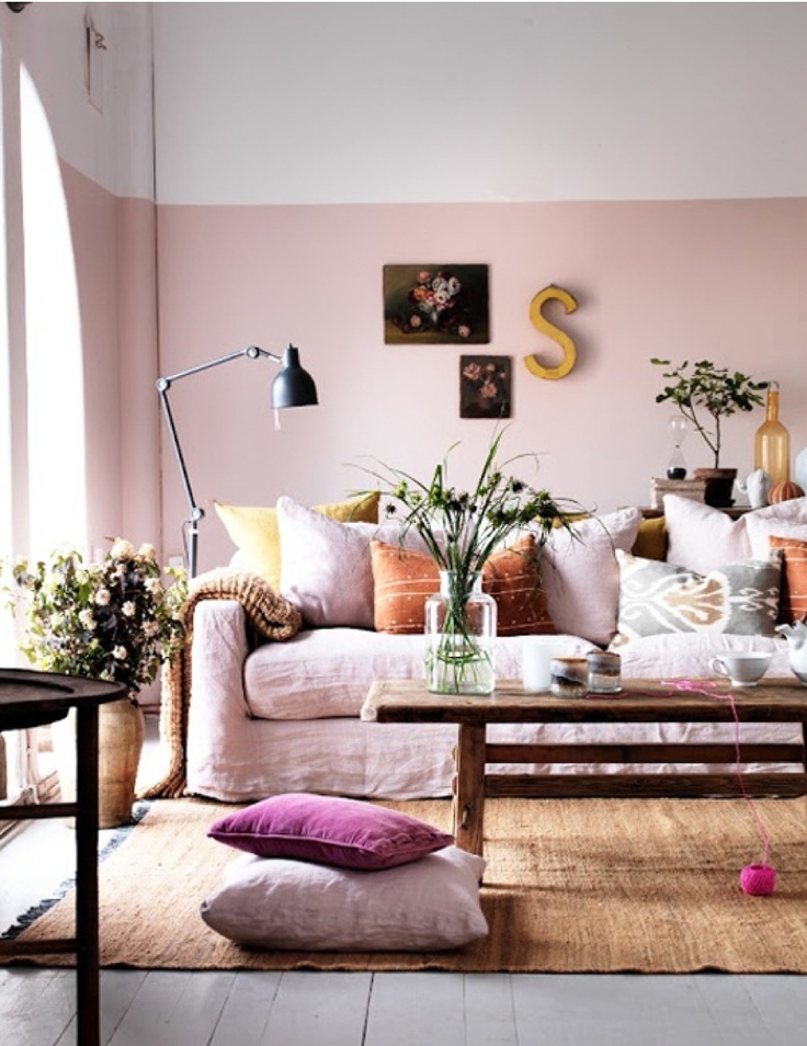 66 Airy And Elegant Feminine Living Rooms | DigsDigs