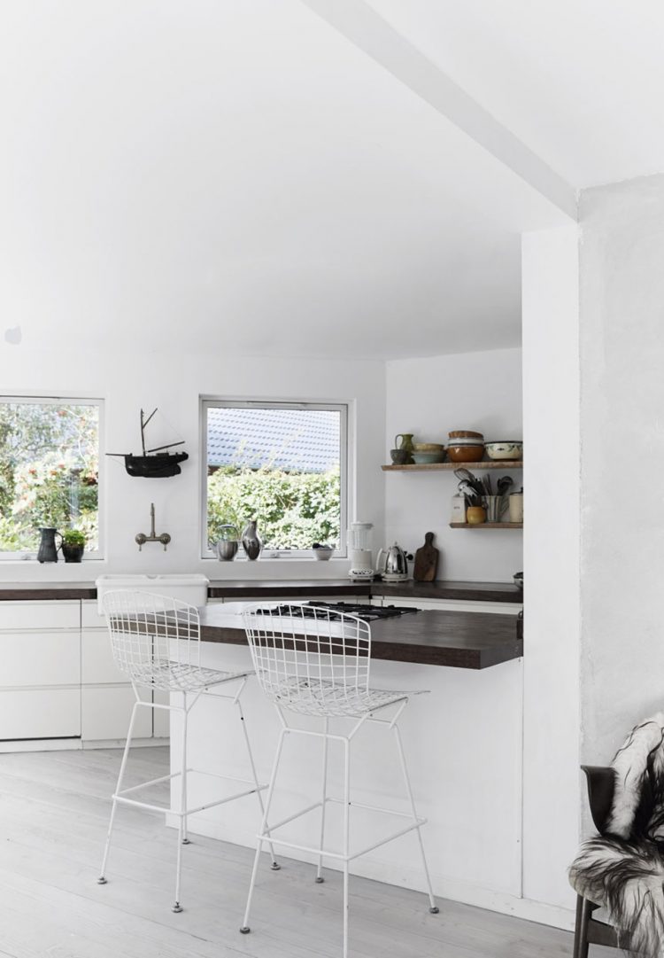 Airy And Natural Lit Modern Home With A Rustic Feel Airy And Natural Lit Modern Home With A Rustic Feel