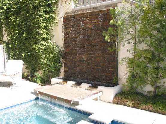 Amazing Outdoor Water Walls