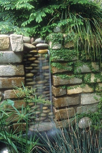 Amazing Outdoor Water Walls