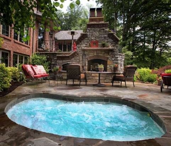 48 Awesome Garden Hot Tub Designs | DigsDigs