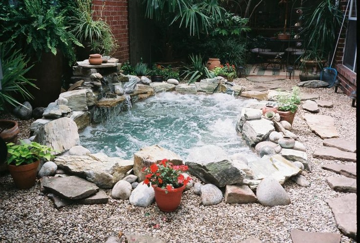 48 Awesome Garden Hot Tub Designs | DigsDigs