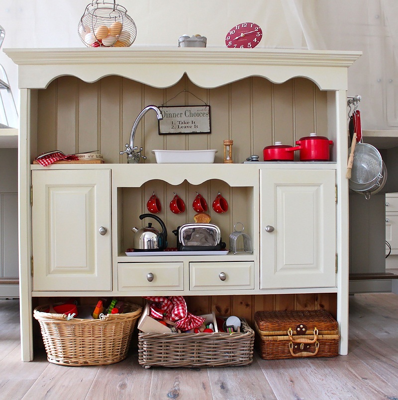 vintage childrens kitchen