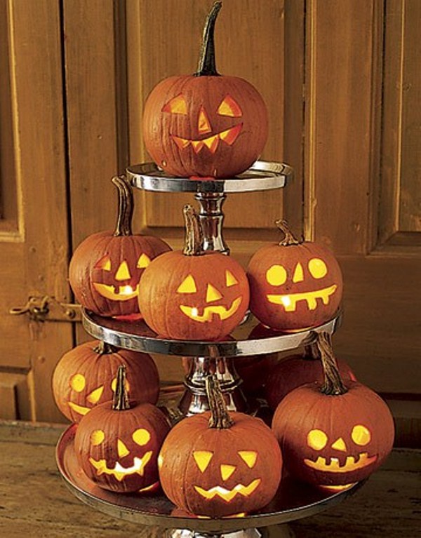 Easy Halloween Centerpiece : Awesome pumpkin centerpieces for fall and halloween