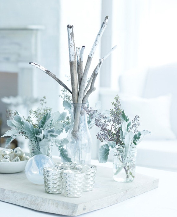 Decorating Ideas > 55 Beautiful Christmas Centerpieces DigsDigs ~ 145052_Christmas Decoration Ideas Silver And White Decorating Ideas > 55 Beautiful Christmas Centerpieces DigsDigs ~ 145052_Christmas Decoration Ideas Silver And White