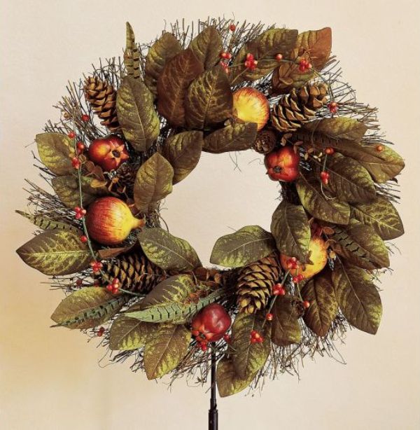 50 awesome christmas wreaths ideas for all types of d 233 cor 50 awesome christmas wreaths ideas for all types of d 233 cor