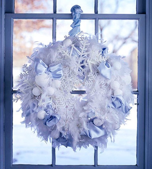 50 Awesome Christmas Wreaths Ideas For All Types Of Décor | DigsDigs