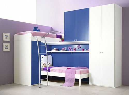 Teen Girls Bedroom with Bunk Beds