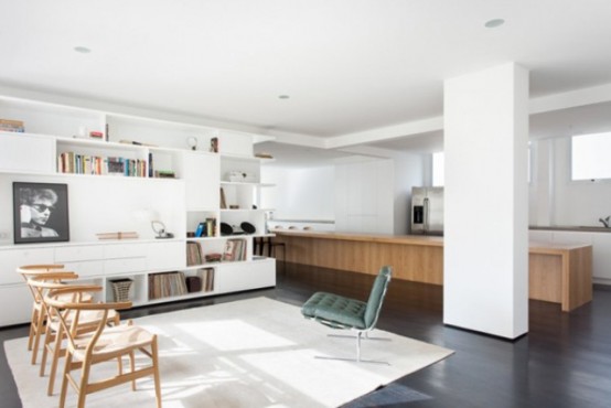 Black And White Minimalist Apartment With Warm Wood Inserts Black And White Minimalist Apartment With Warm Wood Inserts