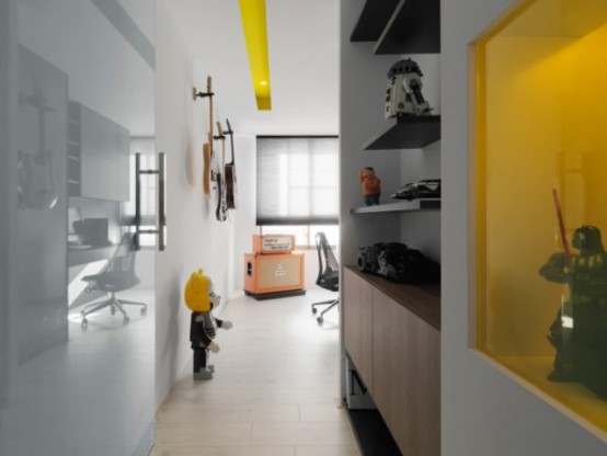 Black And White Minimalist Apartment With Pops Of Yellow Black And White Minimalist Apartment With Pops Of Yellow