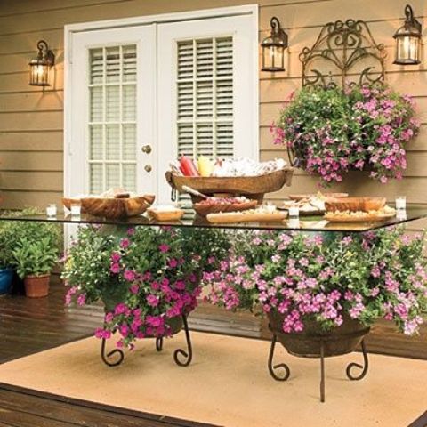 20 bright spring terrace and patio décor ideas digsdigs Plants décor patio