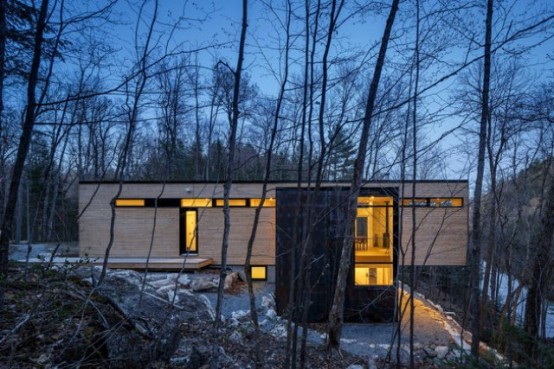 Cantilivered Lake Cottage With Airy White Oak Interiors Cantilivered Lake Cottage With Airy White Oak Interiors