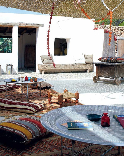 55 Charming MoroccoStyle Patio Designs DigsDigs