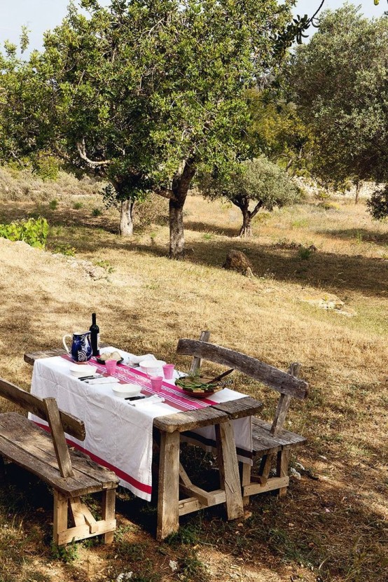 Cheerful Rustic Ibiza Retreat With Colorful Details