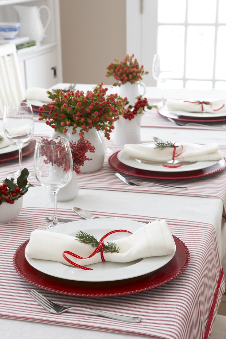 35 christmas table settings you gonna love digsdigs 35 christmas table settings you gonna love digsdigs