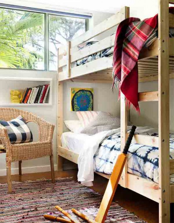 Colorful Beach Retreat With Mid Century Acessories Colorful Beach Retreat With Mid Century Acessories