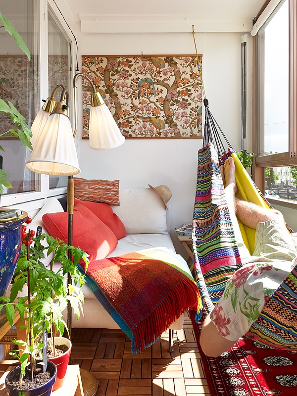 24 Colorful Boho Chic Balcony Décor Ideas | DigsDigs