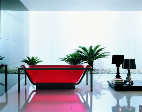 Coloured Glossy Acrylic Bathtub By Allia