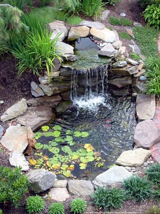 67 Cool Backyard Pond Design Ideas - DigsDigs