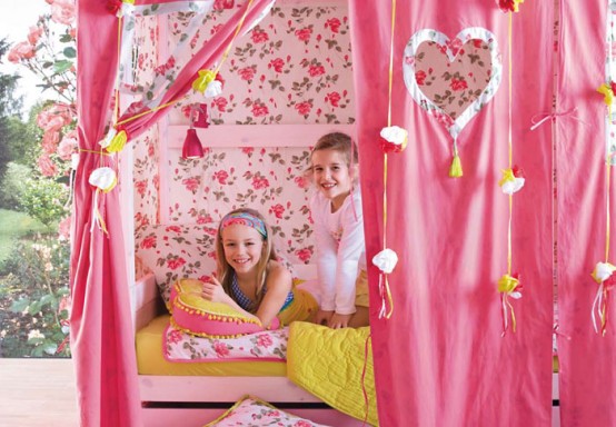http://www.digsdigs.com/photos/cool-kids-room-beds-with-nice-tents-by-Life-time-5-554x384.jpg
