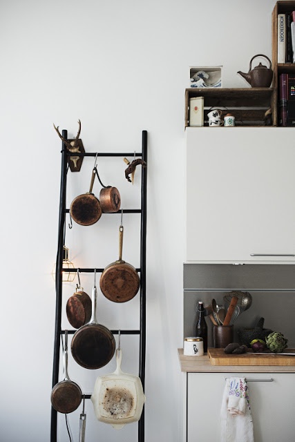 58 cool kitchen pots and lids storage ideas digsdigs 58 cool kitchen pots and lids storage ideas digsdigs