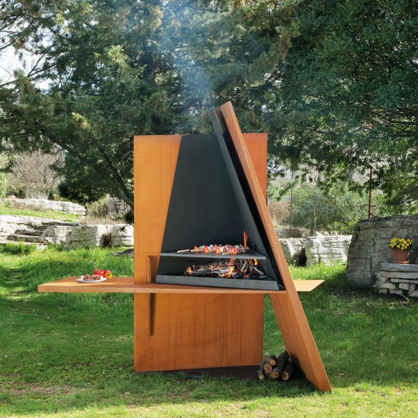 Outdoor Wood Grill Design