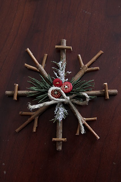 34 cool rustic christmas decorations and wreaths digsdigs 34 cool rustic christmas decorations and wreaths digsdigs