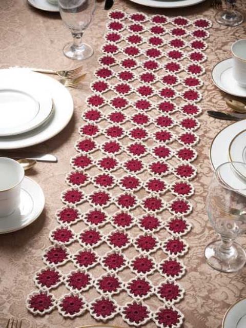 Home  crochet runner table pinterest Crocheted Décor Comfy patterns And  28 Cozy Pieces For  DigsDigs