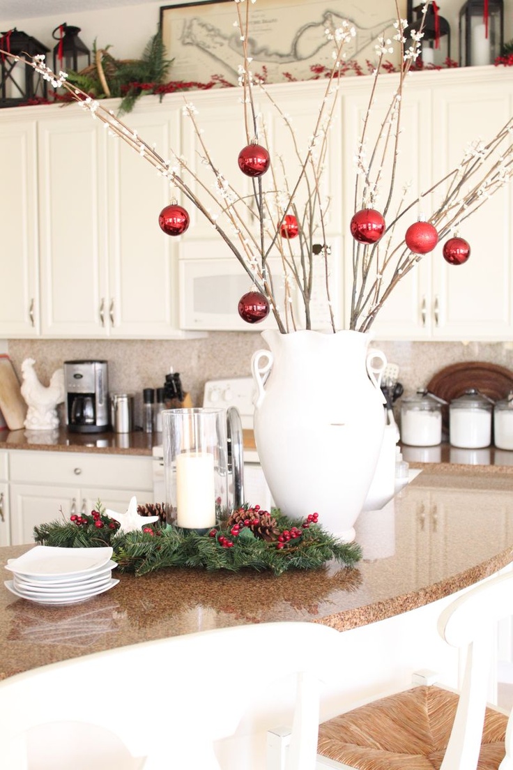 40 Cozy Christmas Kitchen Décor Ideas DigsDigs Christmas Kitchen Decor