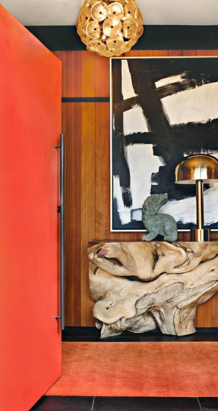 Cozy Meyerhofer Residence In Warm Shades And Colors