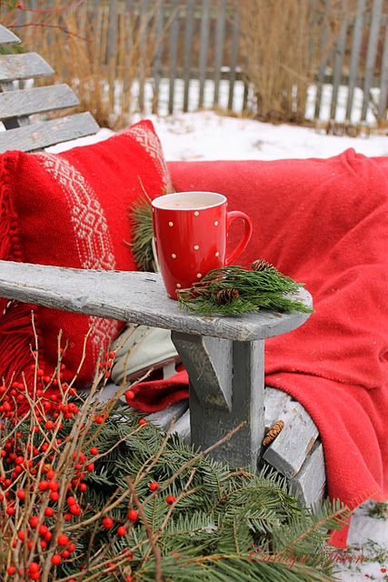 27 Cozy Red And Grey Christmas Décor Ideas  Architects Corner