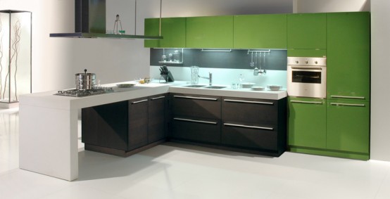 Dark oak wood and high gloss lacquer in Apple Green