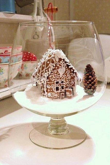 Gingerbread Home Decor | 32 delicious gingerbread christmas home decorations digsdigs Gingerbread Home Decor | 32 delicious gingerbread christmas home decorations digsdigs