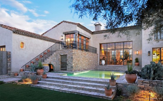 Desert Farmhouse With Warm Traditional And Rustic Interiors Desert Farmhouse With Warm Traditional And Rustic Interiors